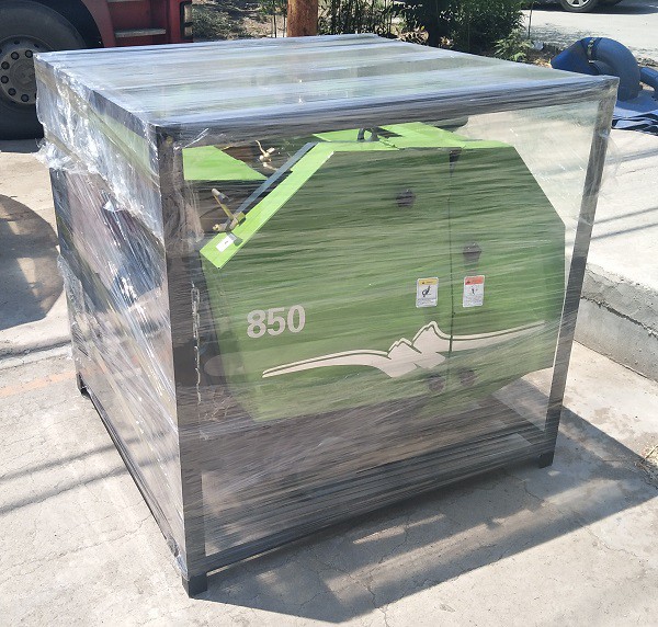 small round baler